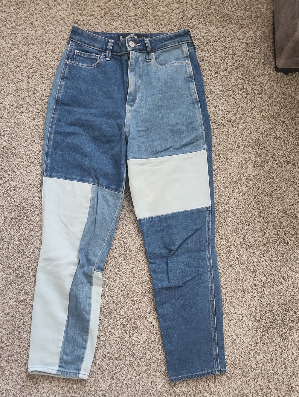 Hollister High-Rise Patchwork Jeans in Dark & Light Blue